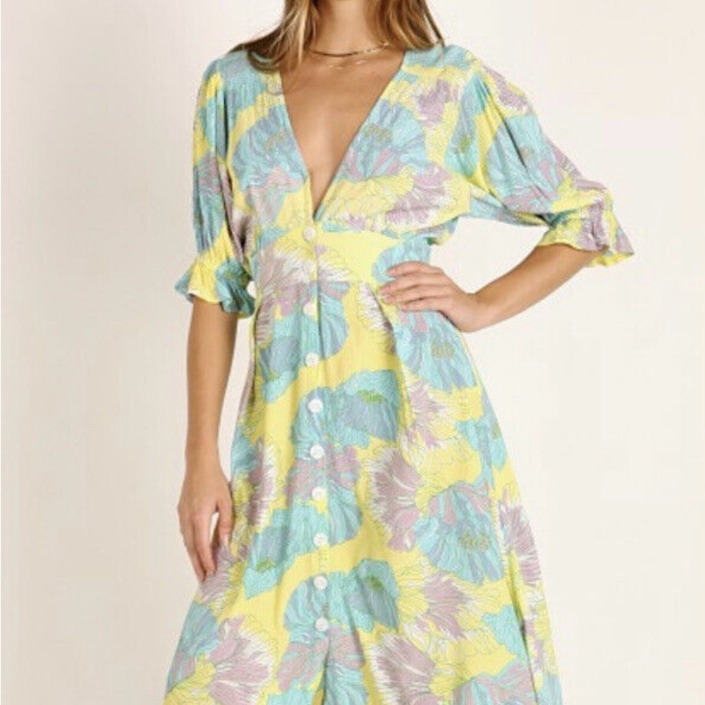 NWT Faithful The Brand Rafa Midi Dress Lera Floral